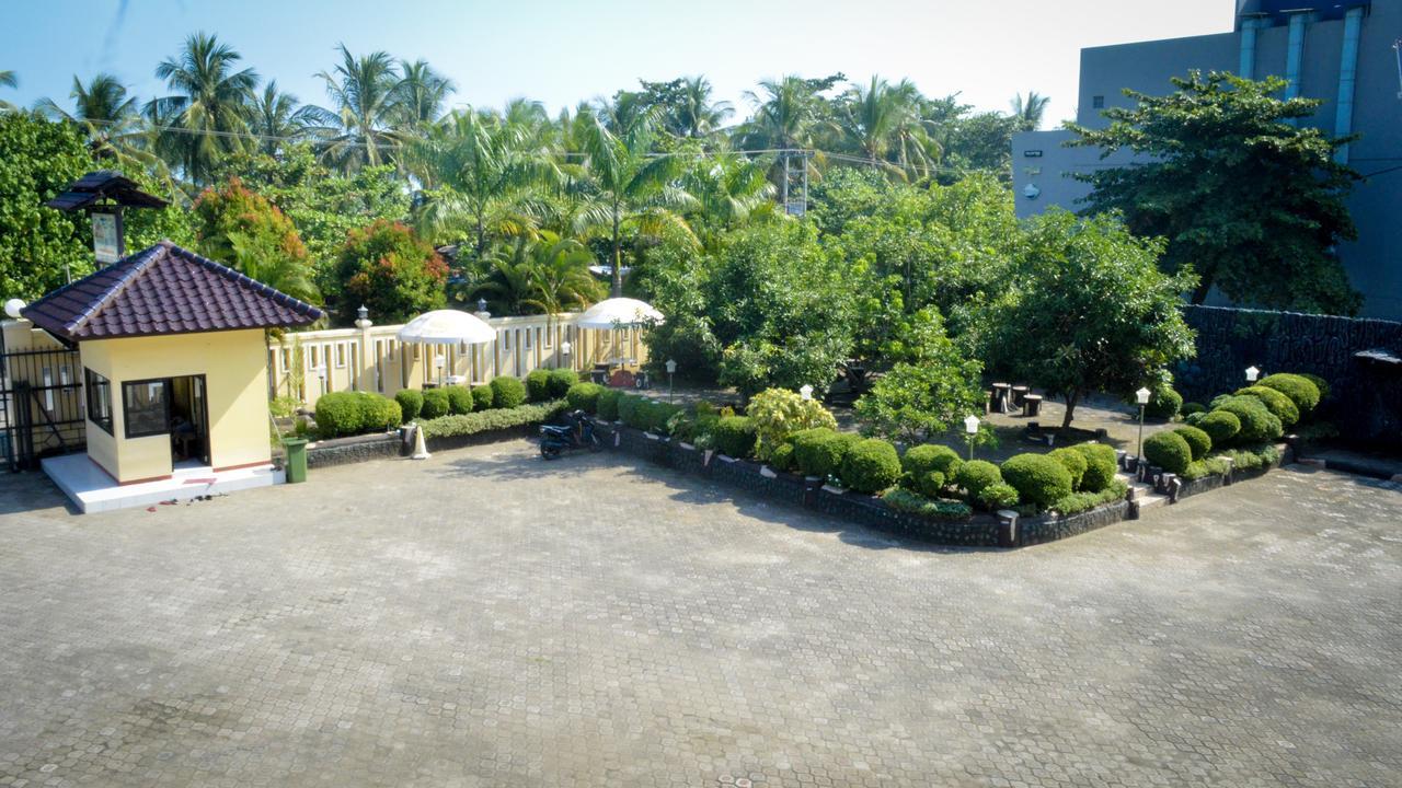 Uni Beach Hotel بانجانداران المظهر الخارجي الصورة